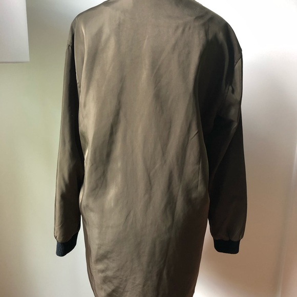 Women’s Love Tree Satin-like Coat - Picture 8 of 9